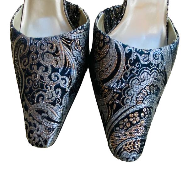 Silver metallic brocade high heels dressy retro slip ons mules slides US 9.5M - Picture 3 of 8